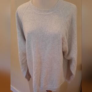 Santee grey sweatshirt